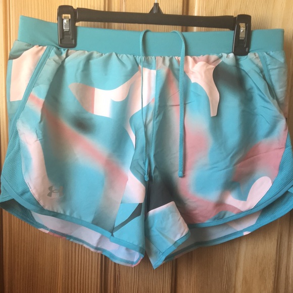 Under Armour Running/Athleisure Shorts, L, NWT! - Picture 1 of 9